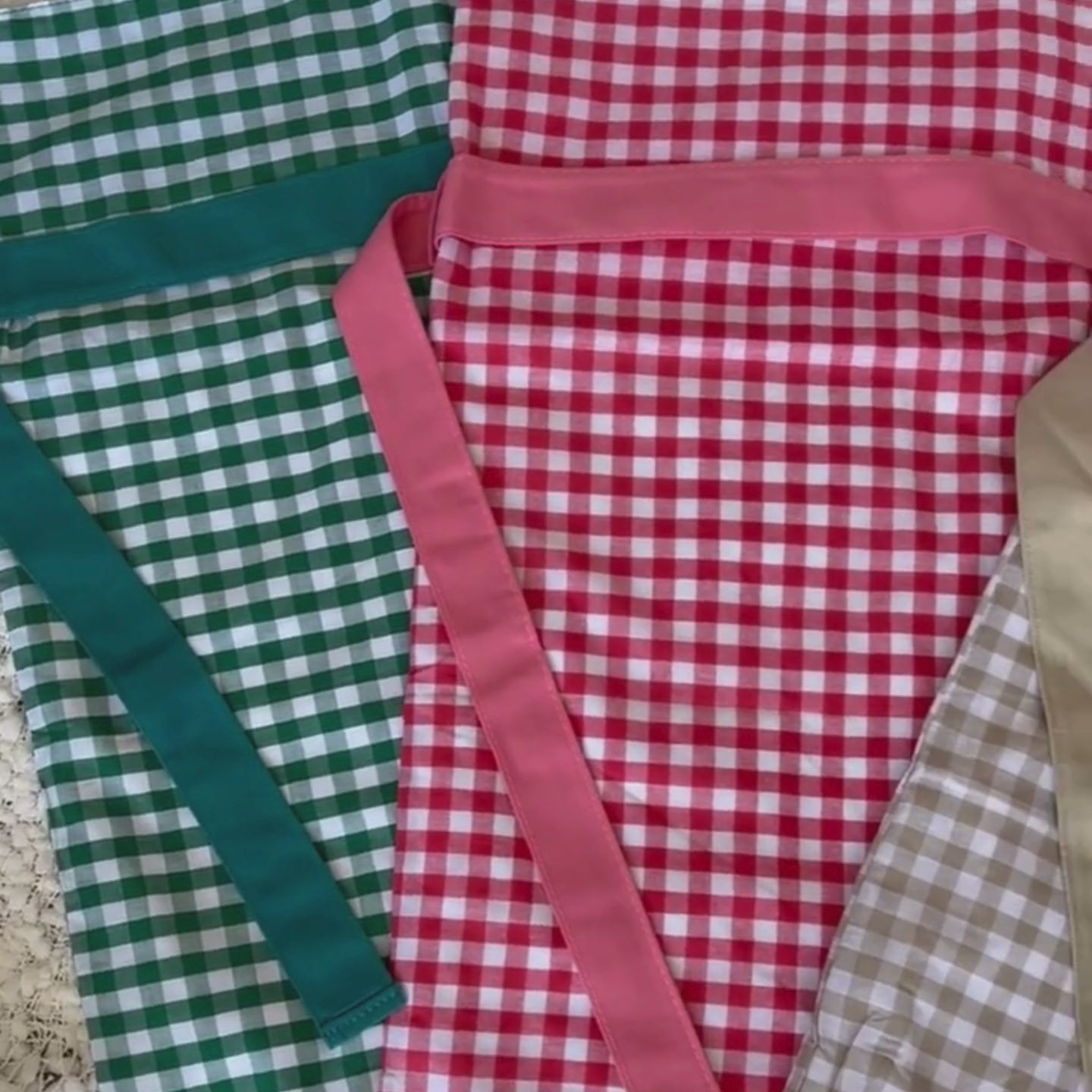 Gingham Christmas Santa Sacks Video
