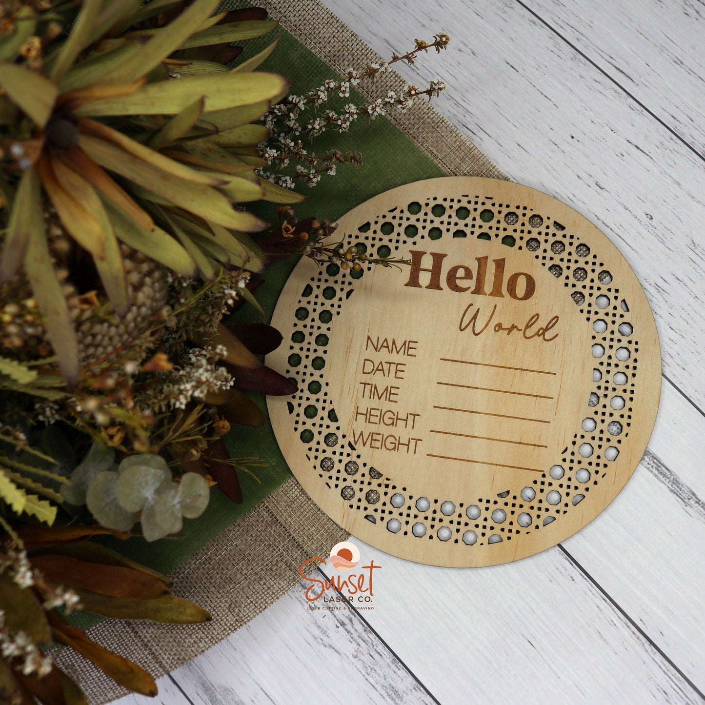 Rattan Baby Announcement Plaque - Round