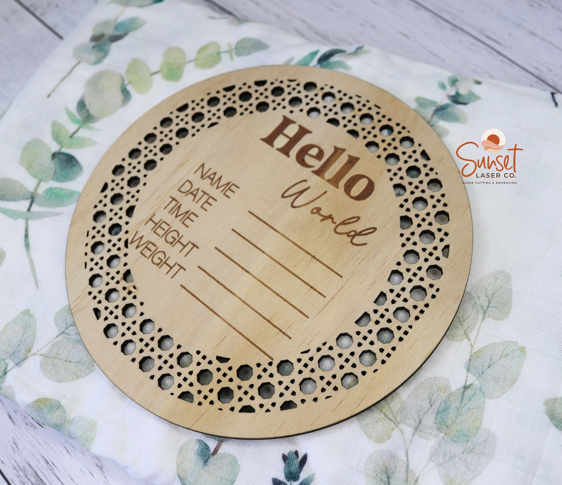 Rattan Baby Announcement Plaque - Round