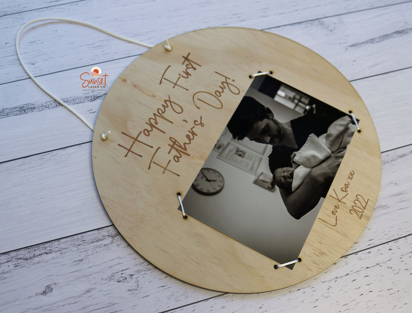 Round Fathers Day Photo Sign